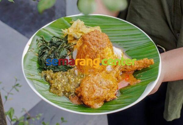 13 Rekomendasi Tempat Makan di Tembalang Yang Enak Untuk Siang Atau Malam