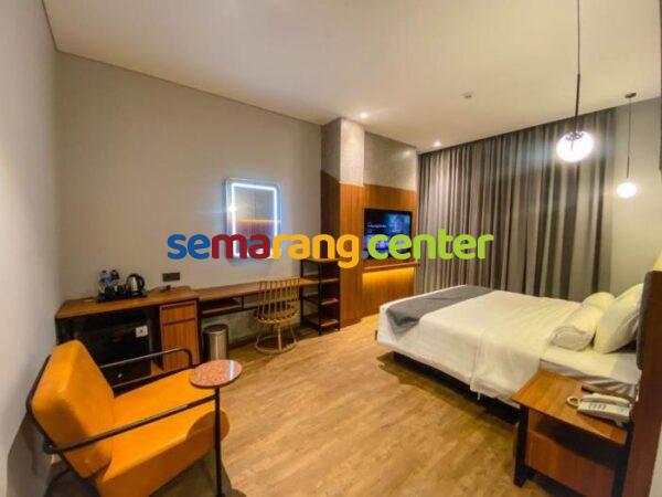 10 Hotel Dekat RS Telogorejo Semarang, Depan & Belakang